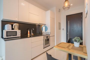 Robin Suites | 1 Bedroom 1 Bathroom (B) | Unblocked View