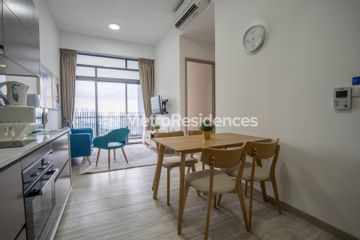 J Gateway | 2 bedroom loft 2 bathroom B | Unblocked View