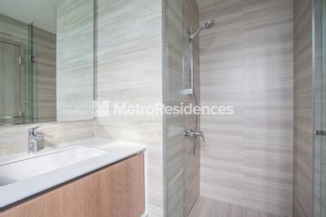 J Gateway | 2 bedroom loft 2 bathroom B | Unblocked View