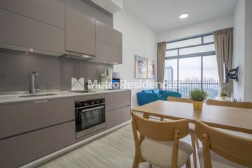 J Gateway | 2 bedroom loft 2 bathroom B | Unblocked View