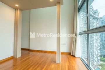 J Gateway | 2 bedroom loft 2 bathroom B | Unblocked View