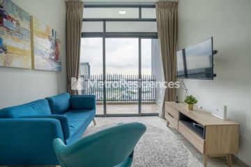 J Gateway | 2 bedroom loft 2 bathroom B | Unblocked View