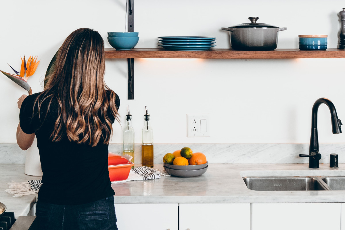 MetroResidences - Expat Life - singapore serviced apartments - making household chores easier - cleaning routine