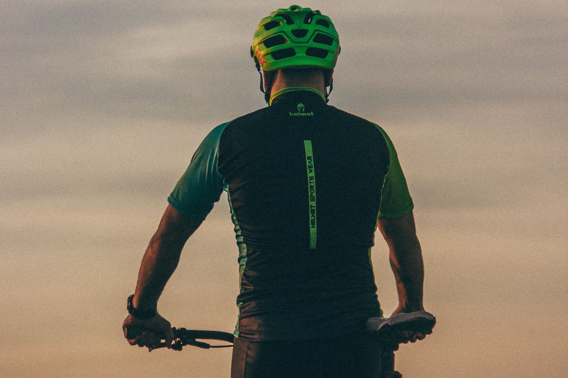 MetroResidences-Expat-Life-singapore-serviced-apartments- must have travel essentials