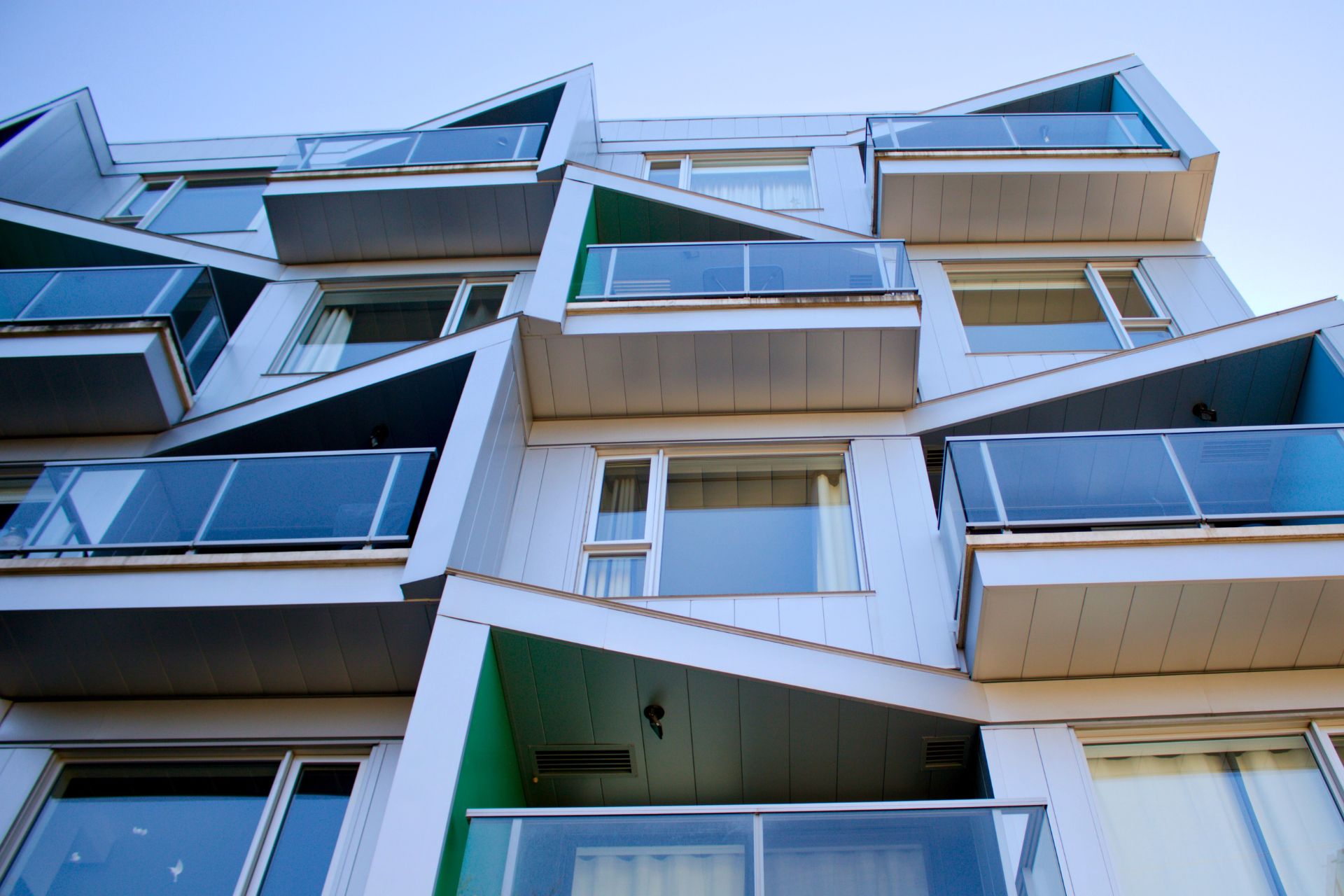 MetroResidences - Expat Life - singapore serviced apartments - singapore room rental studio apartment