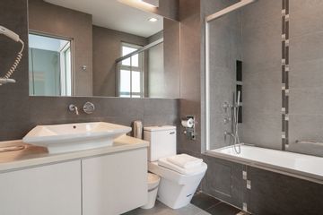 MetroResidences Newton | Grand Studio | Balcony