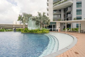 J Gateway | 1 bedroom 1 bathroom | Residential View (D)