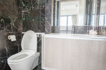 J Gateway | 1 bedroom 1 bathroom | Residential View (D)