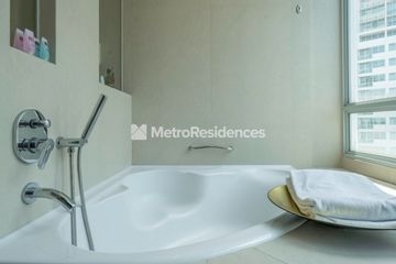MetroResidences Newton | Penthouse Duplex 1 bedroom 2 bathroom | Residential View