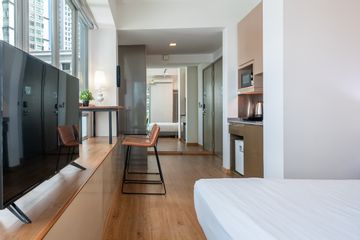 MetroResidences Newton | Glow Studio | Balcony