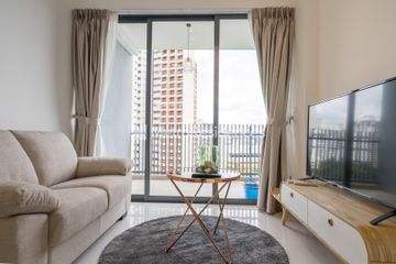 J Gateway | 1 bedroom 1 bathroom | Residential View (D)