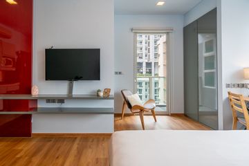 MetroResidences Newton | Grand Studio | Balcony