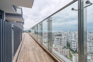 J Gateway | 1 bedroom 1 bathroom | Residential View (D)