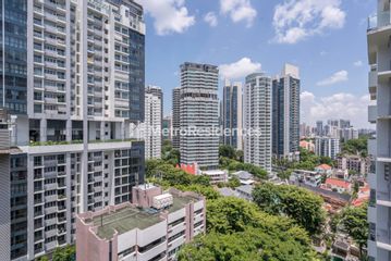 MetroResidences Newton | Penthouse Duplex 1 bedroom 2 bathroom | Residential View