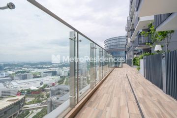 J Gateway | 1 bedroom 1 bathroom | Residential View (D)