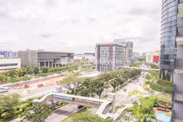 J Gateway | 1 bedroom 1 bathroom | Residential View (D)