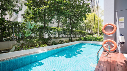 MetroResidences Newton | Penthouse Duplex 1 bedroom 2 bathroom | Residential View