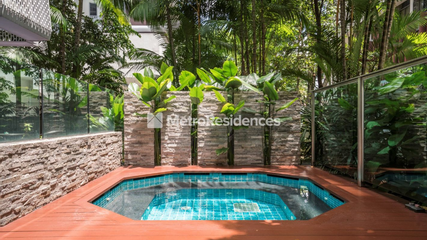 MetroResidences Newton | Penthouse Duplex 1 bedroom 2 bathroom | Residential View